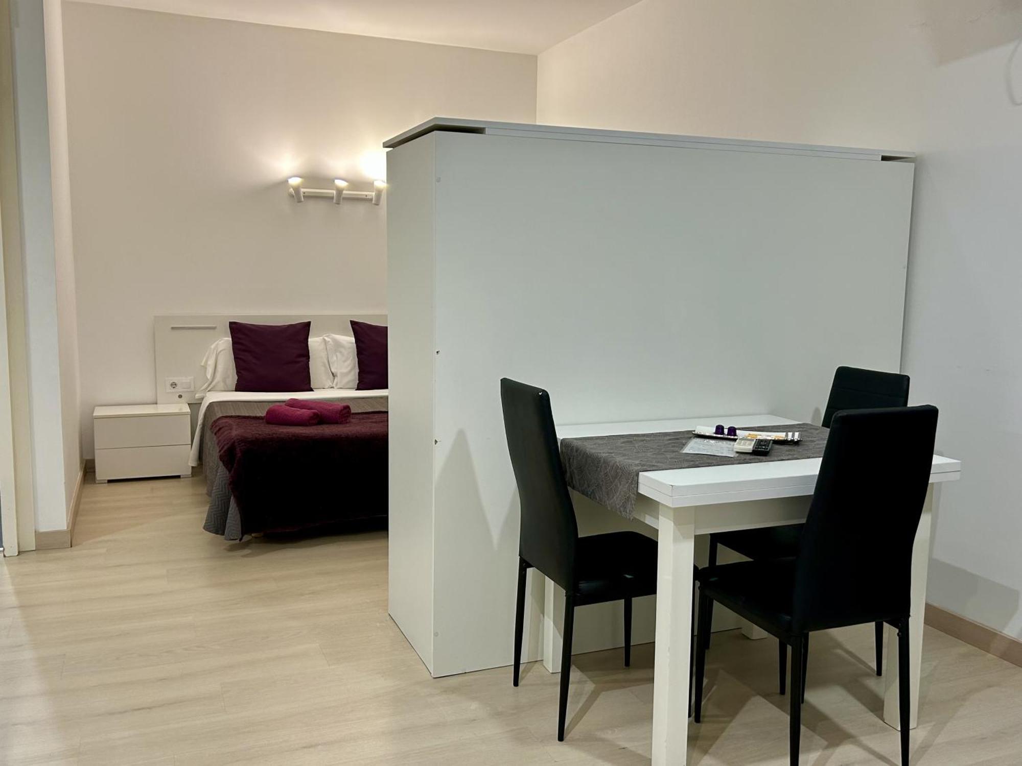 Hotel apartamentowy Baldiri Sant Boi de Llobregat